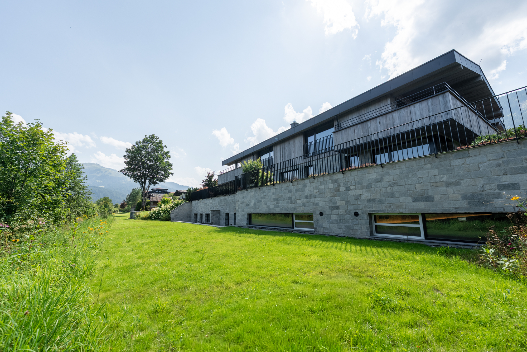 Chalet mit Indoorpool, Sauna & Heimkino – Luxus pur in Reith bei Kitzbühel – Bild 19