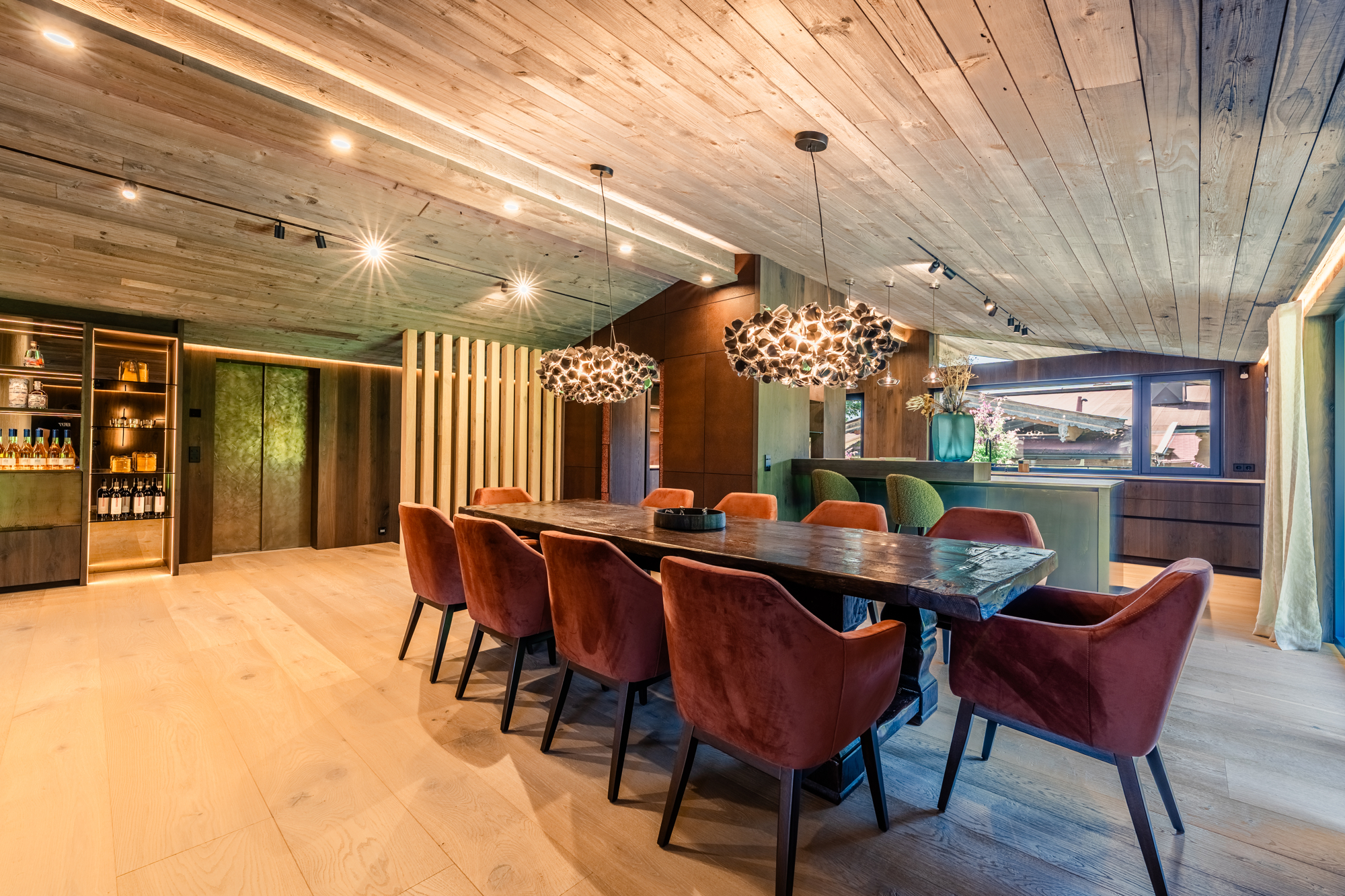 Chalet mit Indoorpool, Sauna & Heimkino – Luxus pur in Reith bei Kitzbühel – Bild 4