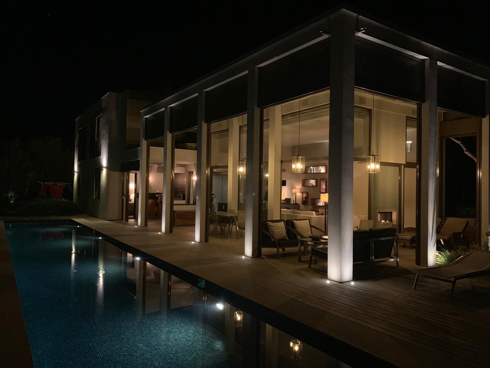 Exklusive Designvilla in Ramatuelle – nur wenige Schritte vom Strand von Pampelonne entfernt – Bild 7