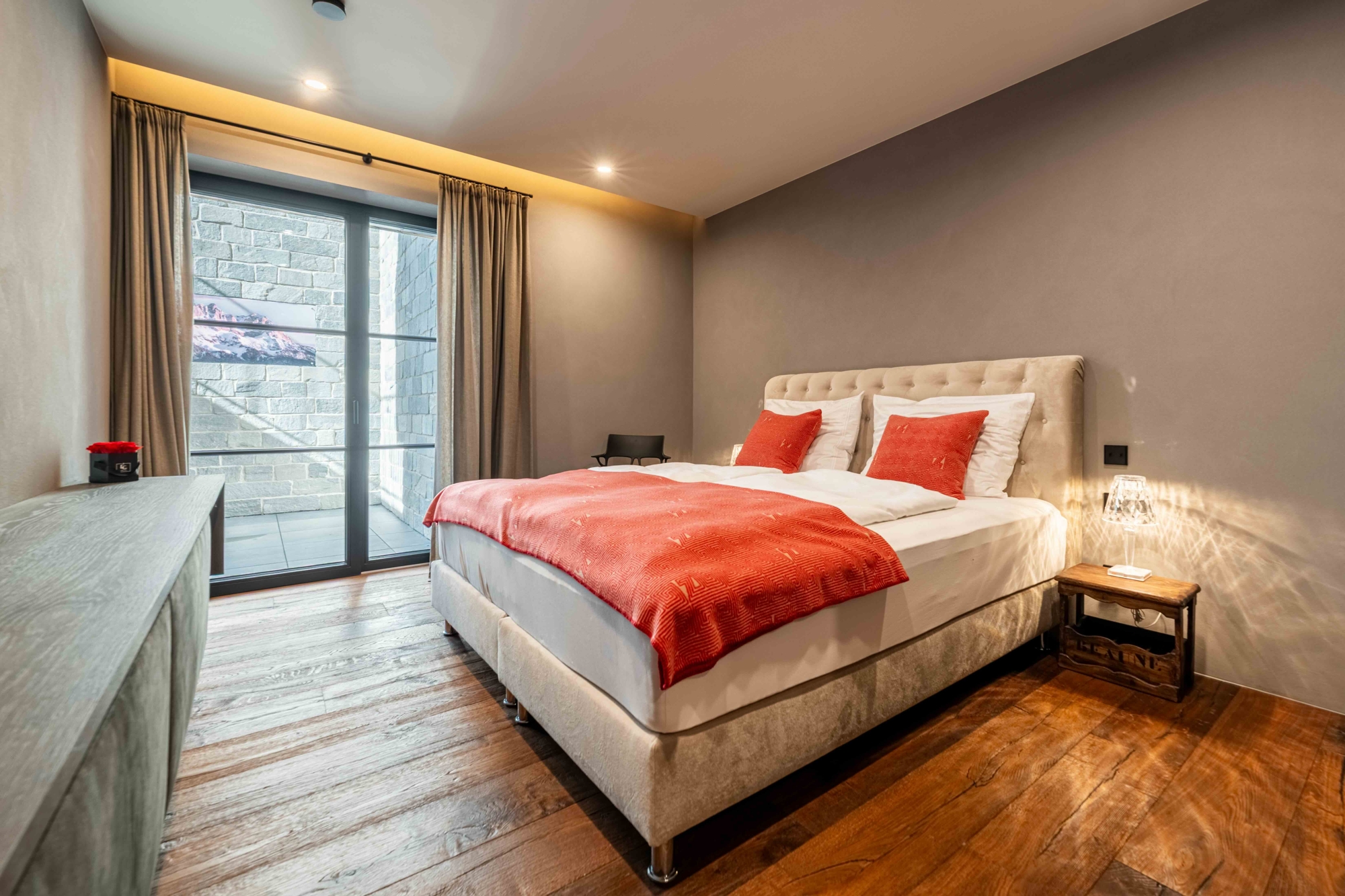Luxus-Chalet mit Panorama, Spa & Designinterieur – Bild 31