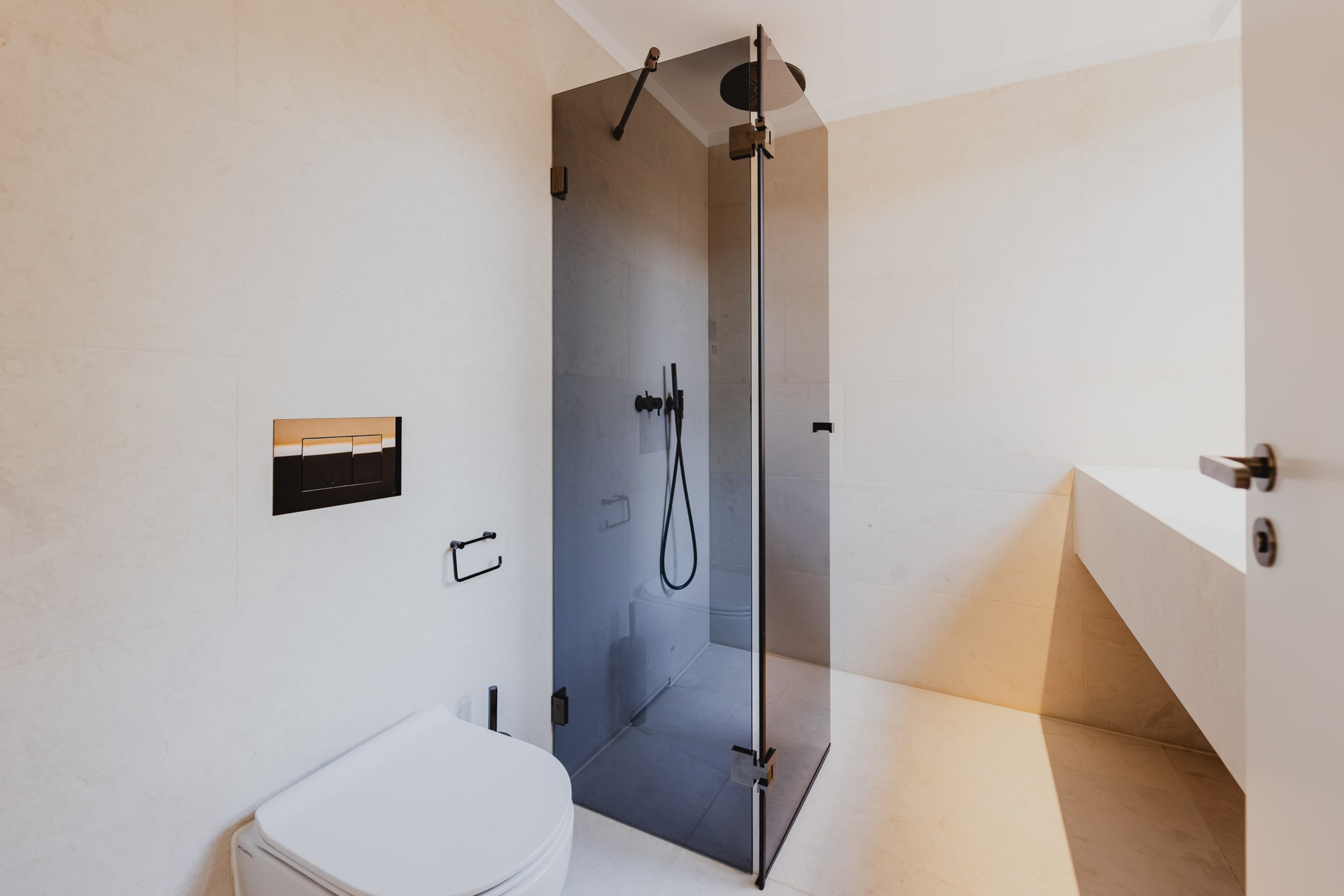 DESIGN TRIFFT NATUR – PENTHOUSE-FEELING AN DER ISAR – Bild 13
