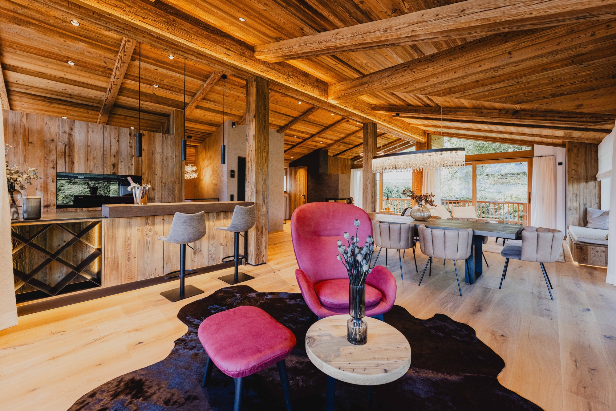 TRAUMHAFTES CHALET MIT AUßENPOOL IN SONNIGER LAGE – Bild 29