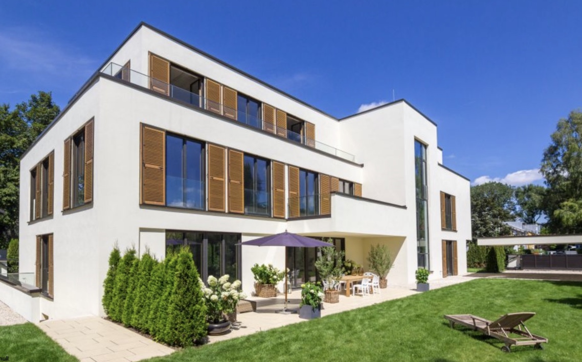 Referenzen Immobilien: Luxus Villa DIREKT AN DER ISAR München - Herzogpark